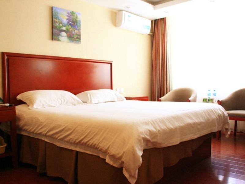 GreenTree Inn Beijing Fengtai Dacheng Road Huanleshuimofang Business Hotel Bagian luar foto