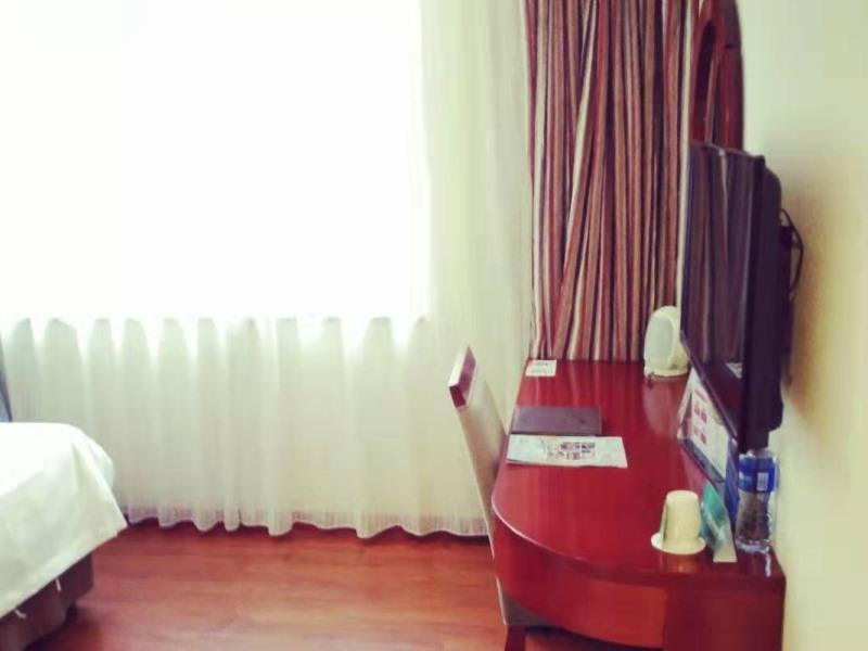 GreenTree Inn Beijing Fengtai Dacheng Road Huanleshuimofang Business Hotel Bagian luar foto