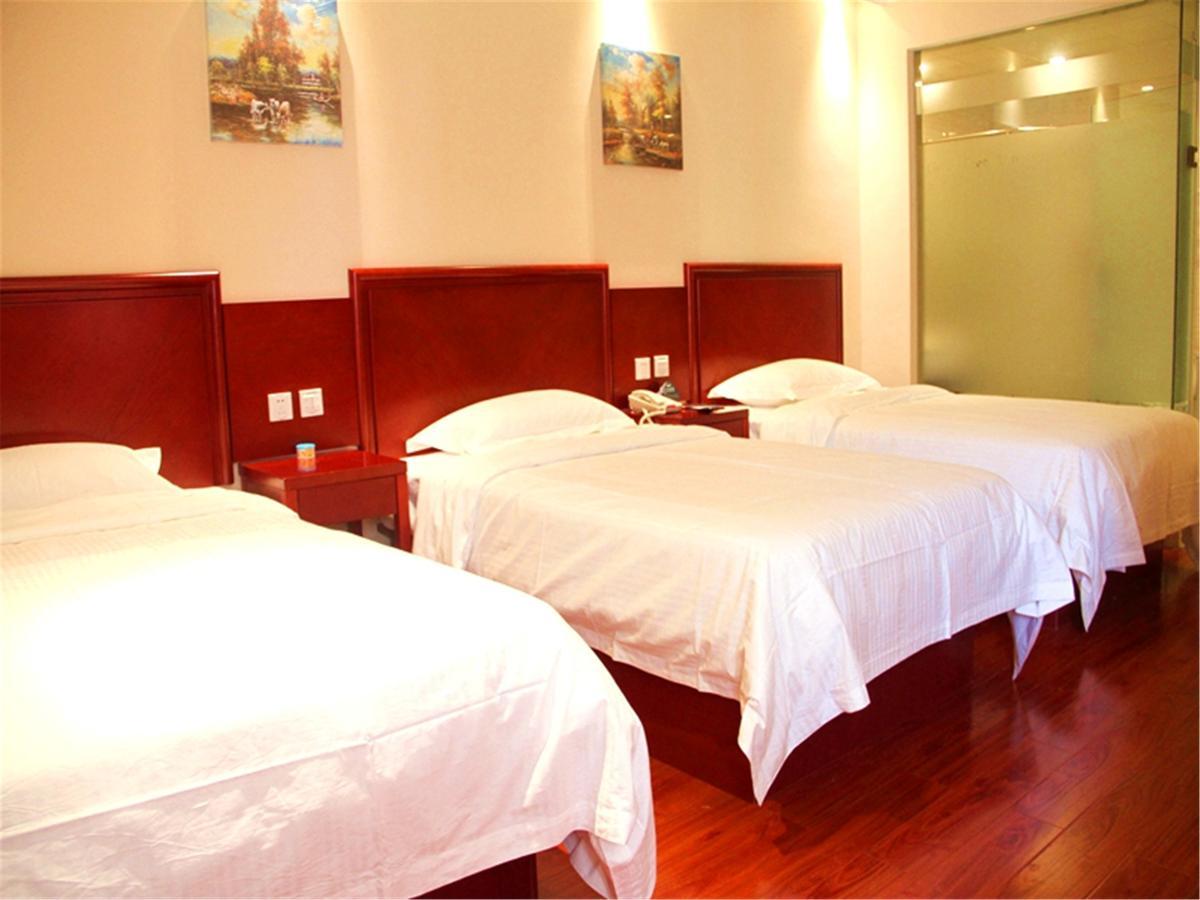 GreenTree Inn Beijing Fengtai Dacheng Road Huanleshuimofang Business Hotel Bagian luar foto