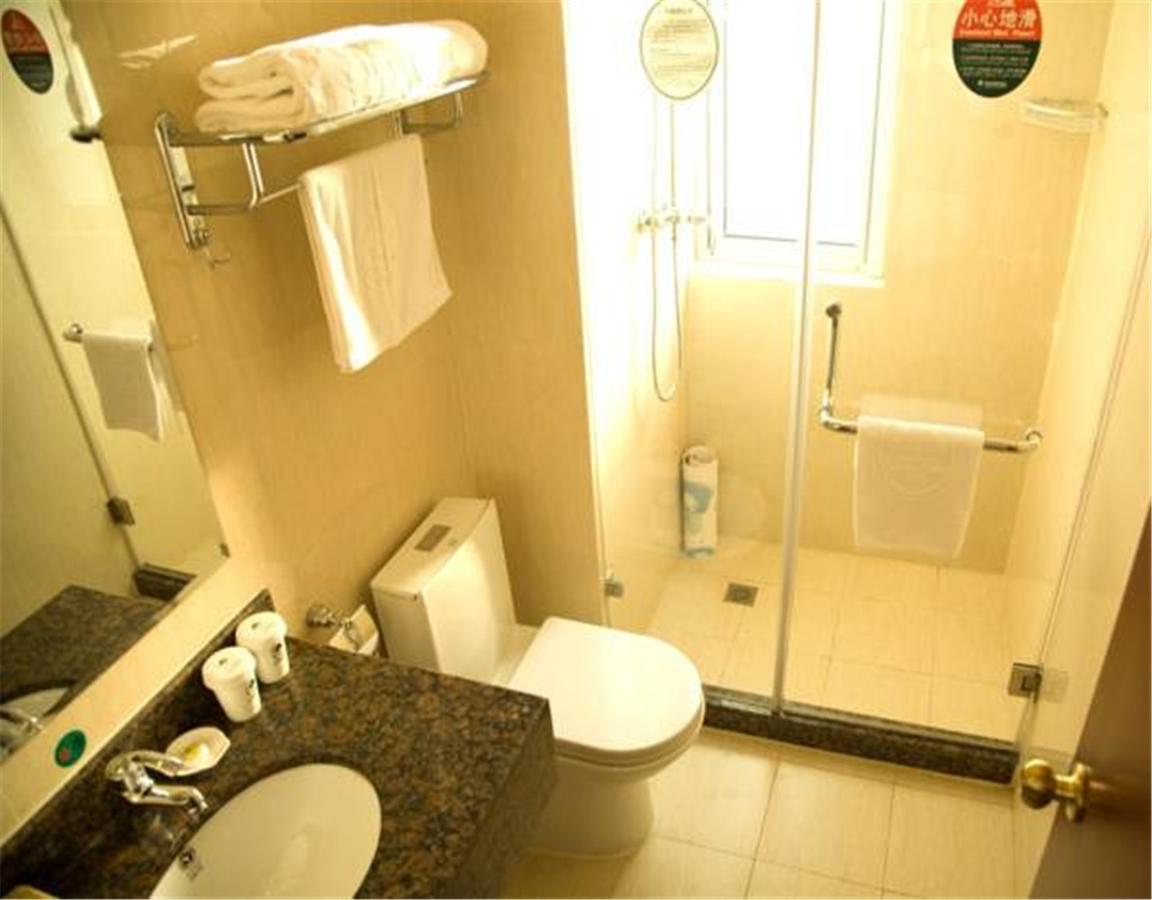 GreenTree Inn Beijing Fengtai Dacheng Road Huanleshuimofang Business Hotel Bagian luar foto